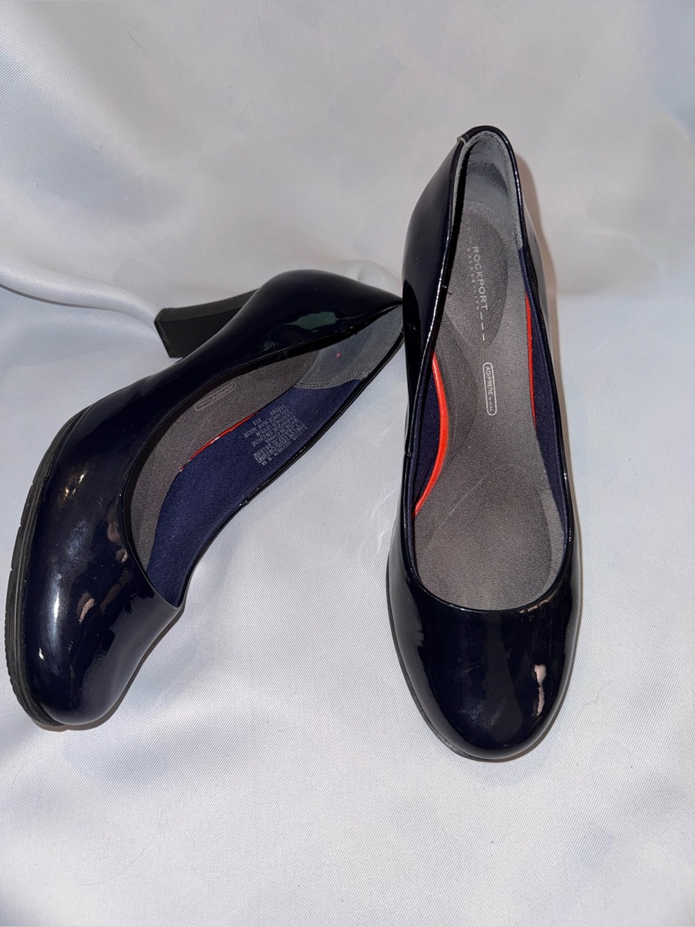 Rockport Dark Blue Patent Leather Heel Pumps, Size 7